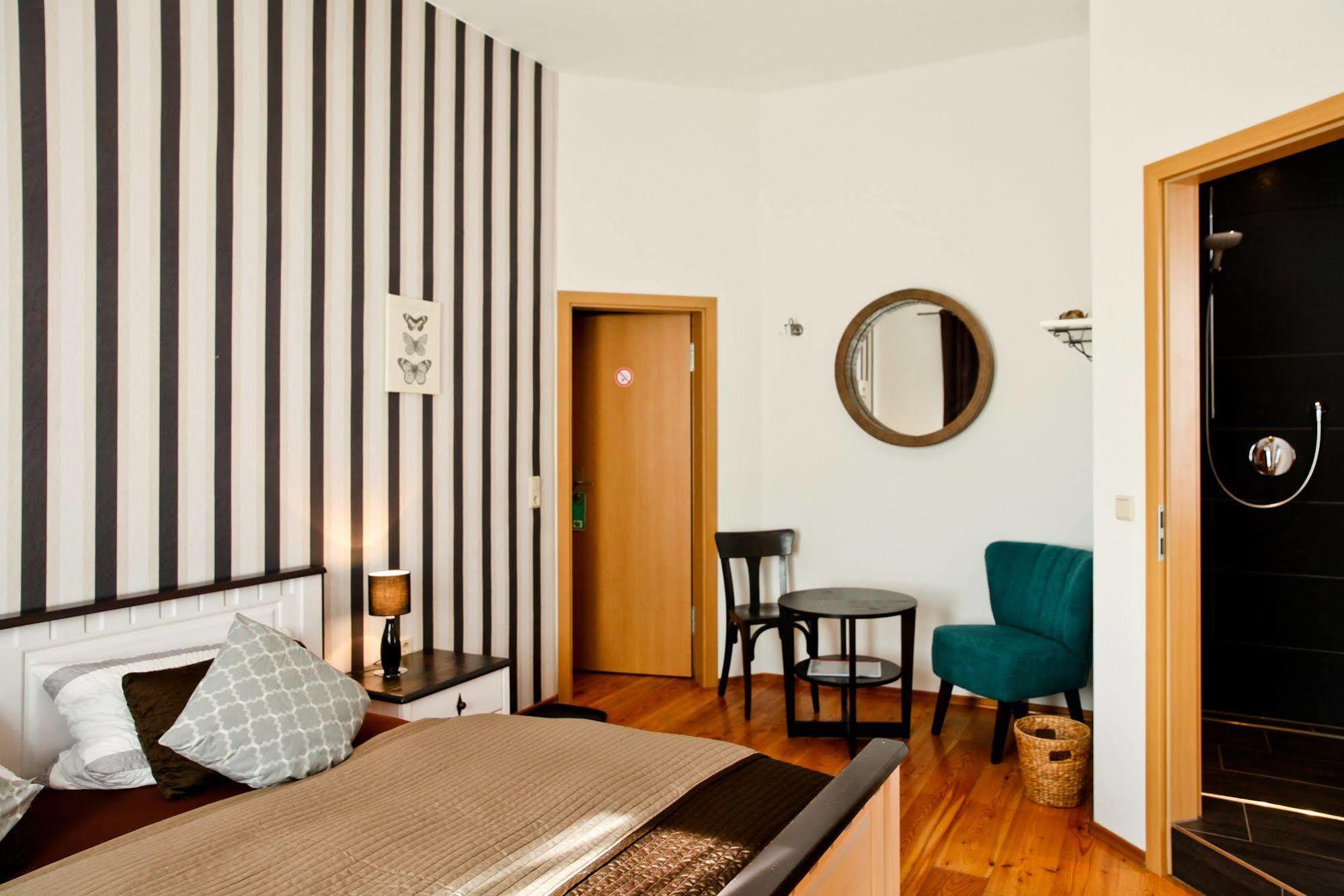 Pension & Ferienwohnung Oberhof 810 M Eksteriør bilde
